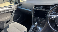 Volkswagen Golf 1.5 TSI EVO SE [Nav] 5dr DSG Petrol Hatchback
